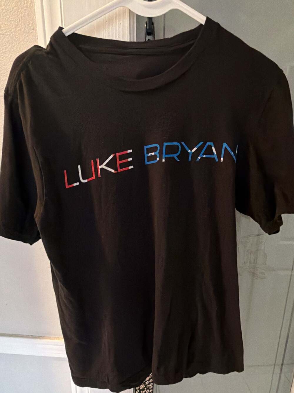 Luke Bryan Huntin' Fishin' And Lovin' Every Day 2017 Houston, TX Tour T-Shirt